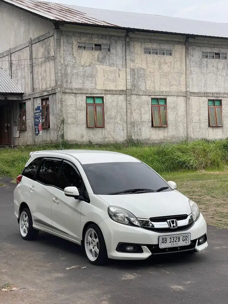 honda mobilio e a/t