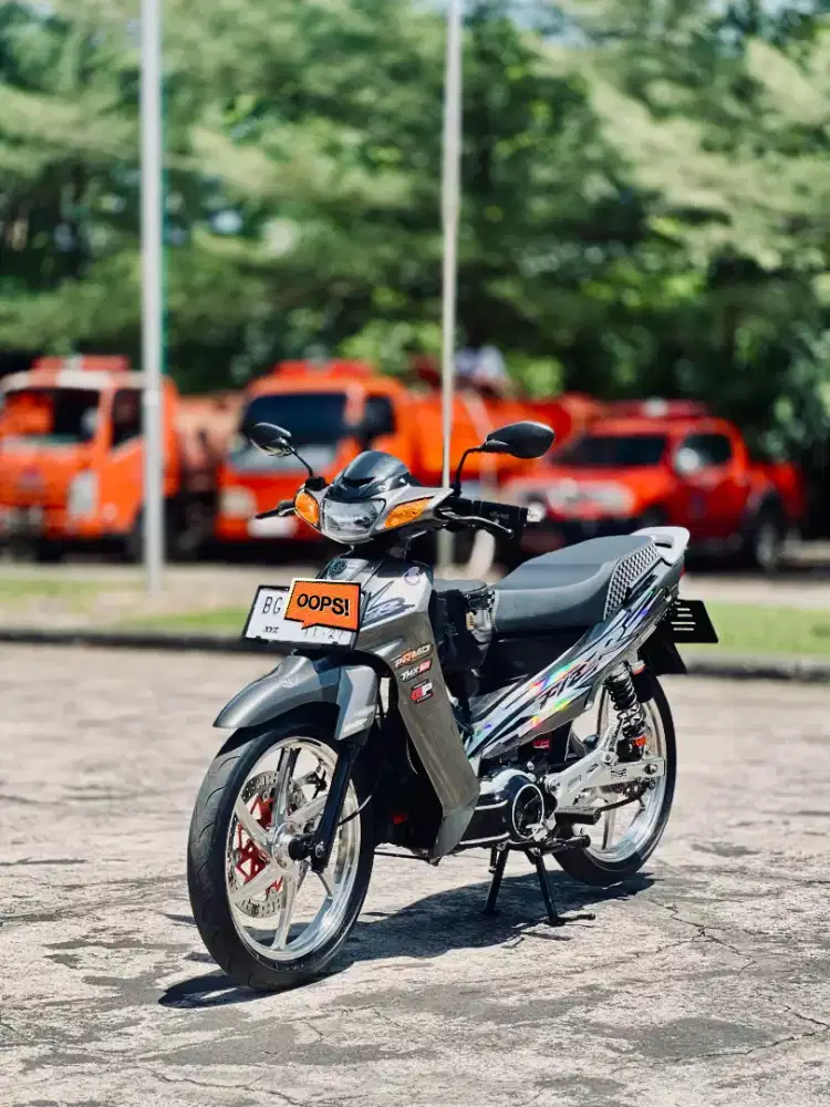 Yamaha Fizr 2002 Istimewa