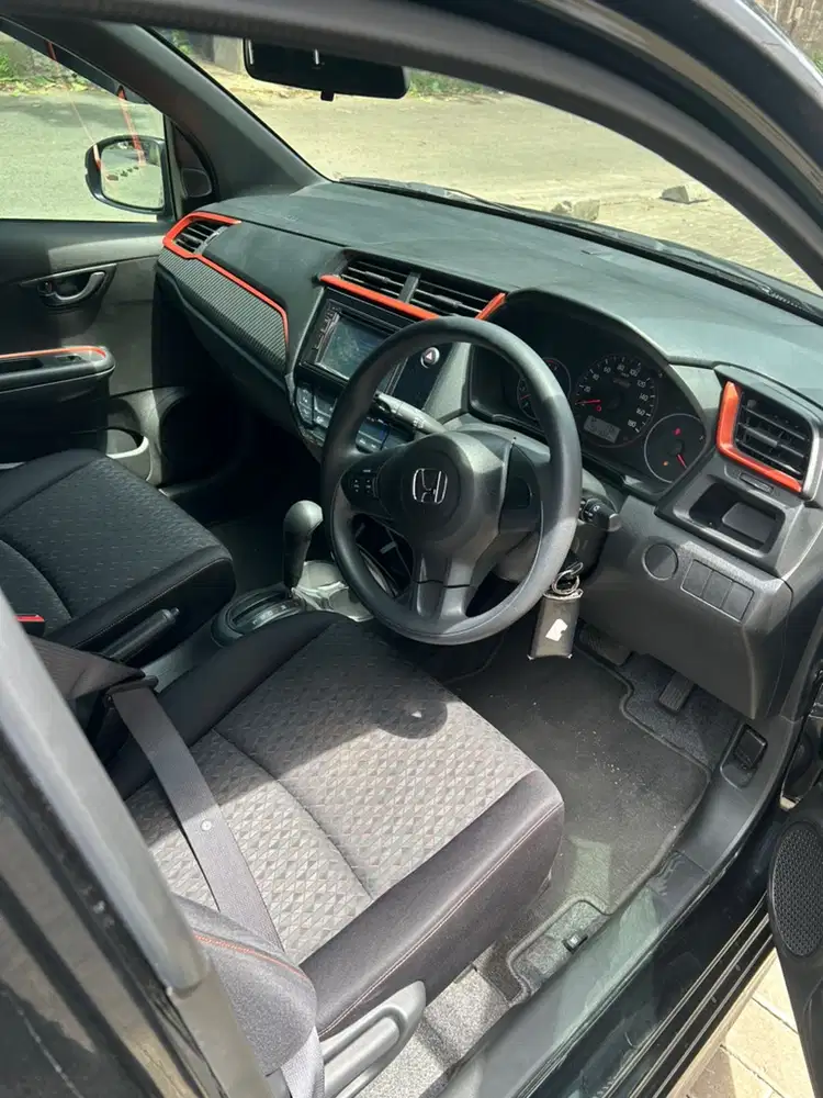 Honda Brio 2021 Matic Jual BU Cepat Pemakai