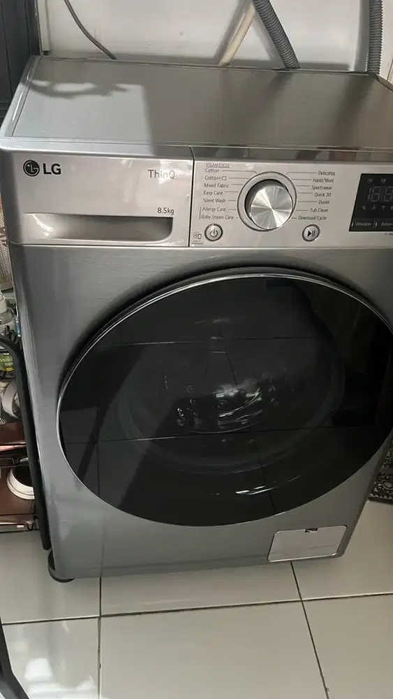 Mesin cuci LG ThiQ 8.5kg