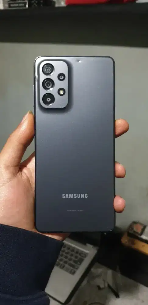 Samsung A73 5G Minus Green Line