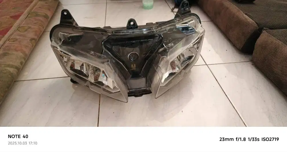 Lampu r15v3 jual murah aja