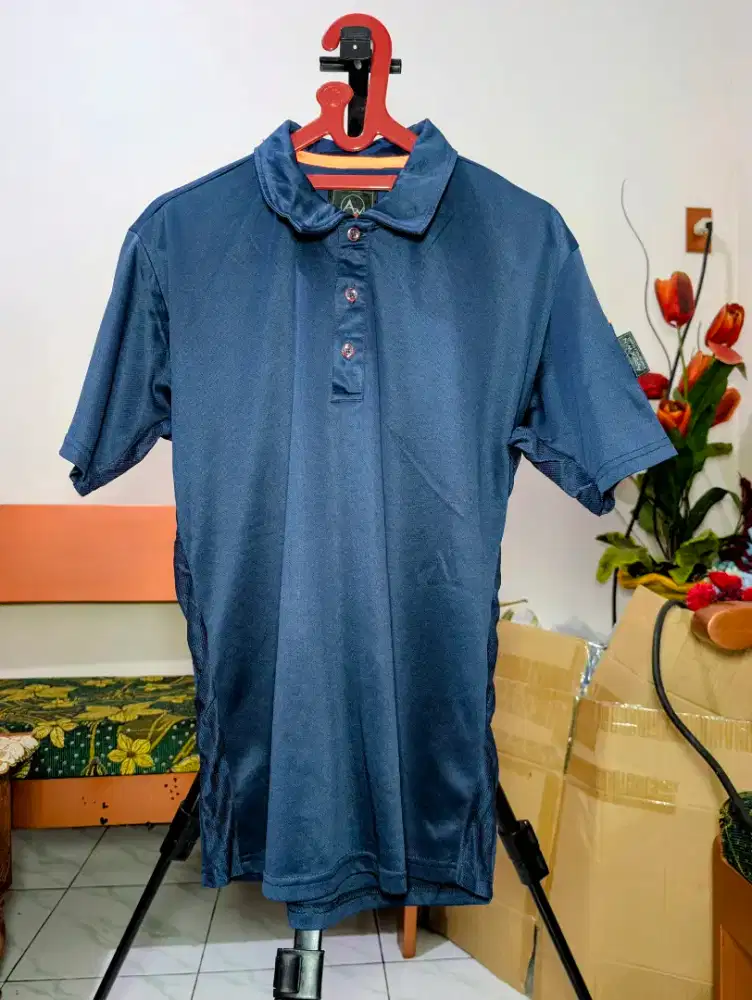 APEX WIN Polo Shirt / Kaos Polo Navy size L