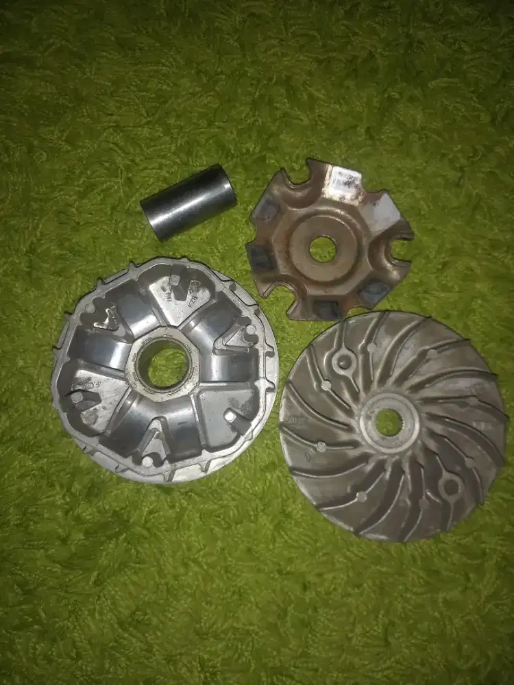 Rumah roller copotan original vario 125 fullset