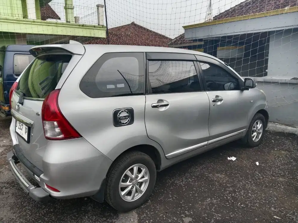 Toyota Avanza G
