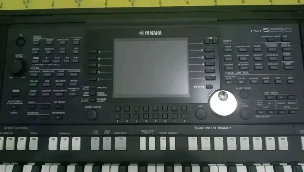 Keybord PSR s950 mstot