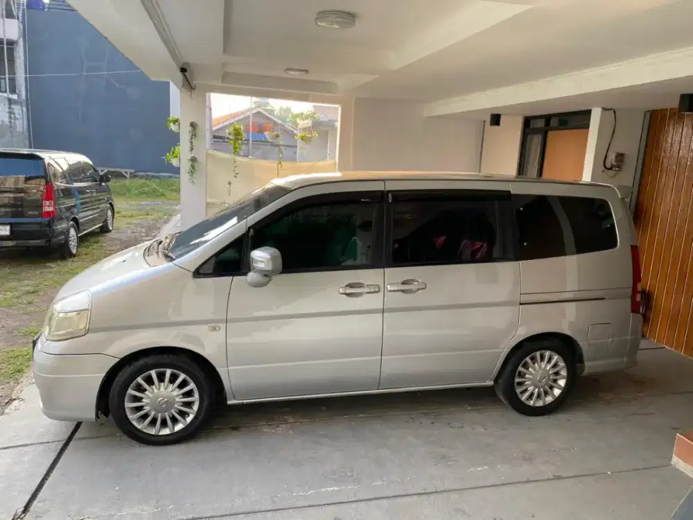 Dijual Serena type HWS Metic 2008