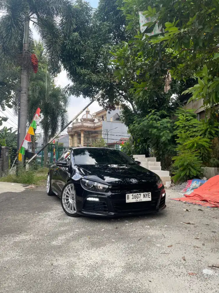 Volkswagen Scirocco 1.4 2012 AT