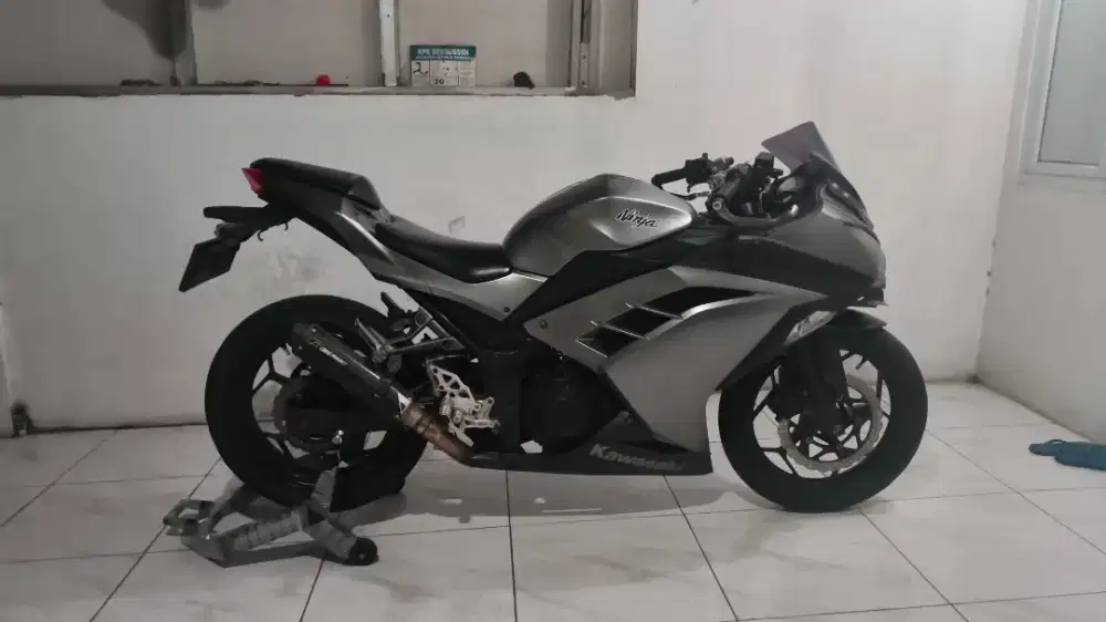 JUAL CEPAT NINJA 250 ABU ABU