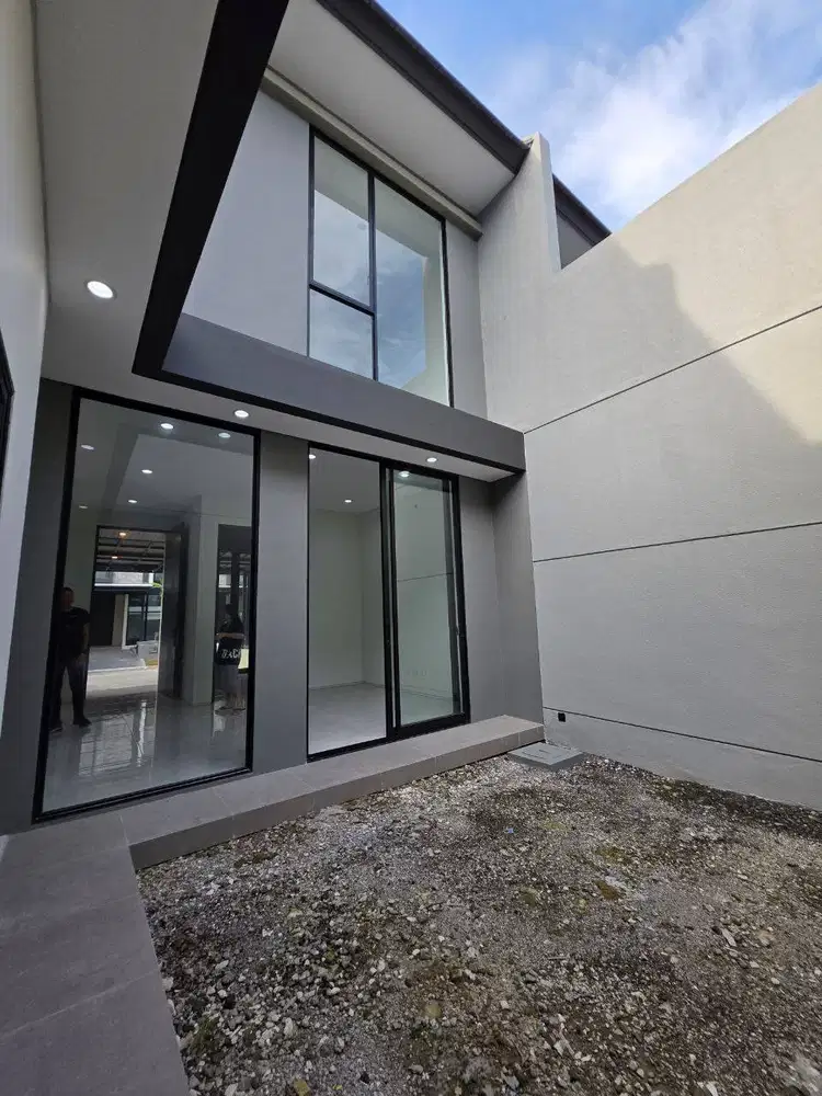 DIJUAL RUMAH DISTRICT 9 TYPE DEMSEY - BARU GRESS