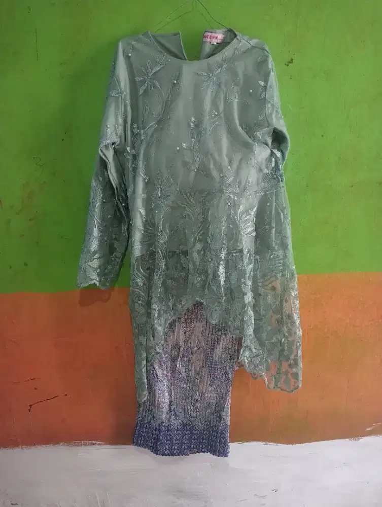 Jual setelan kebaya