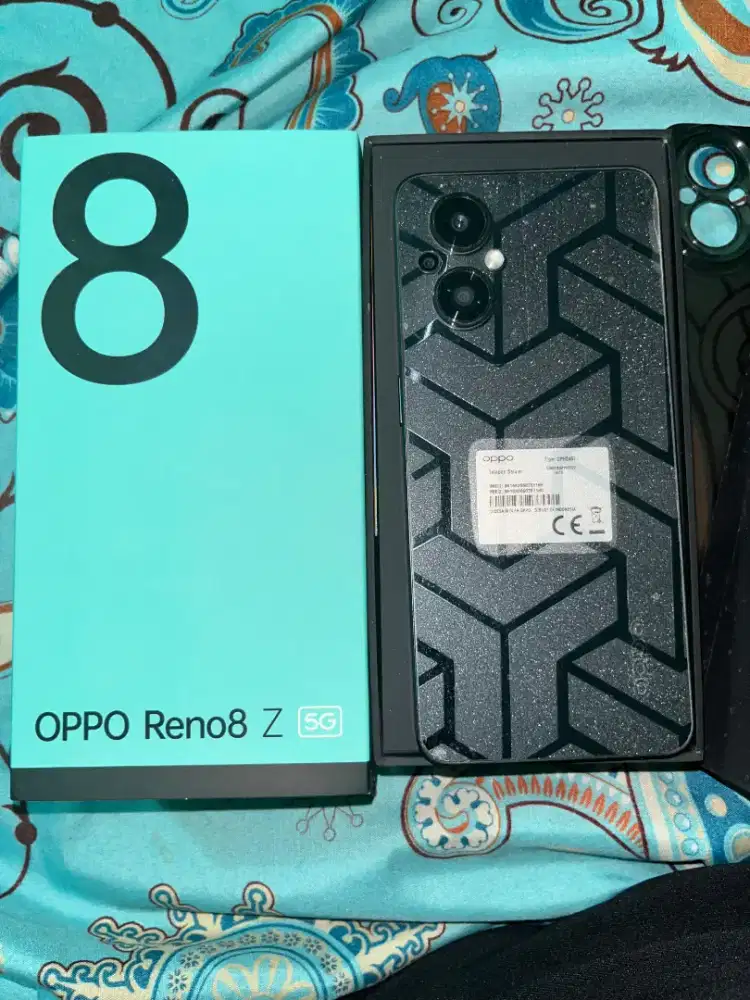 Handphone OPPO RENO 8Z 8/256 No minus + full set