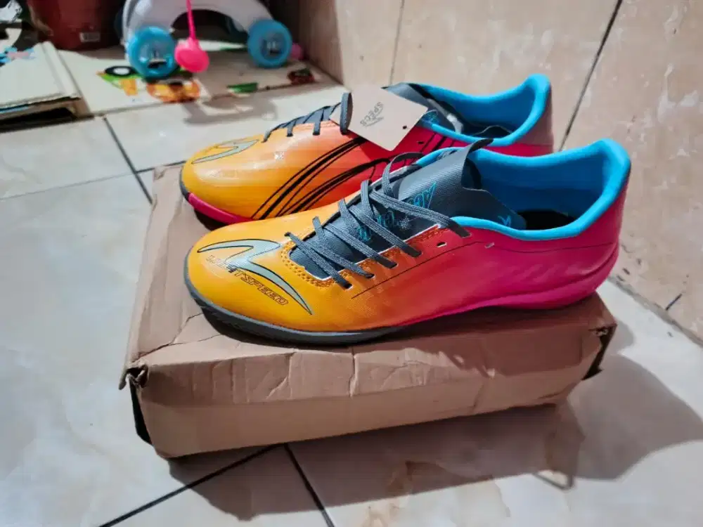 SEPATU FUTSAL SPECS ORI