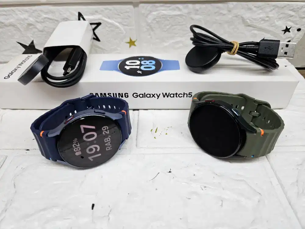 Samsung watch 5 44mm dan watch 4 44mm second