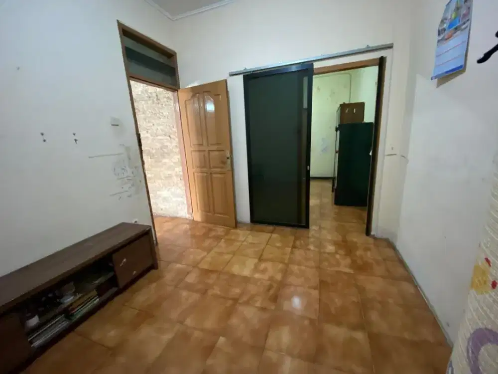 Rumah 5 Kamar Tidur SHM 11 Menit ke Metropolitan Mall Bekasi J-37924