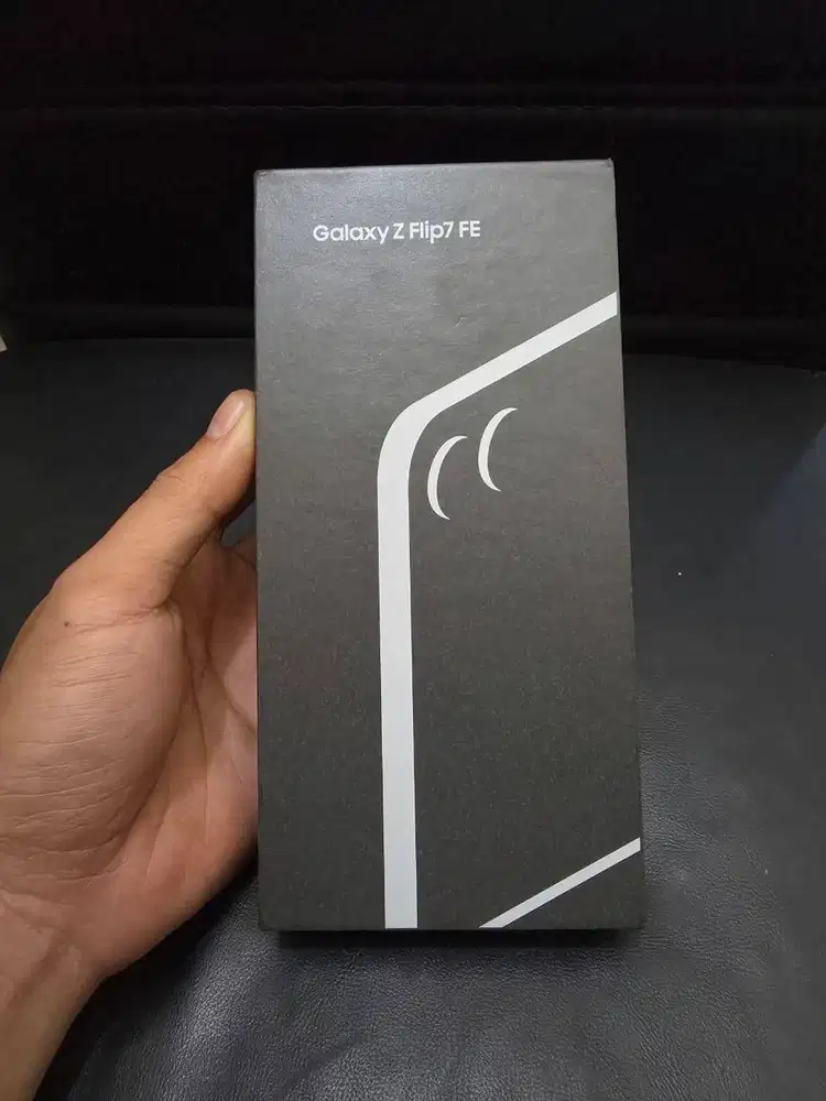 Samsung Galaxy Z Flip7 FE 12/256GB