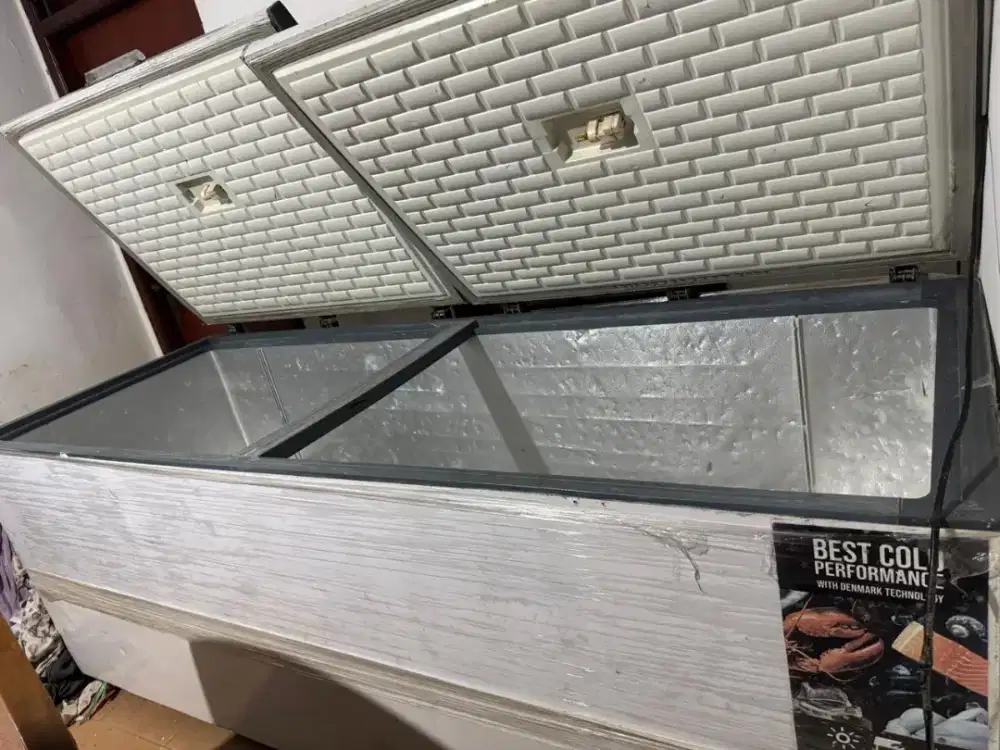 Jual freezer bekas jualan es batu kristal