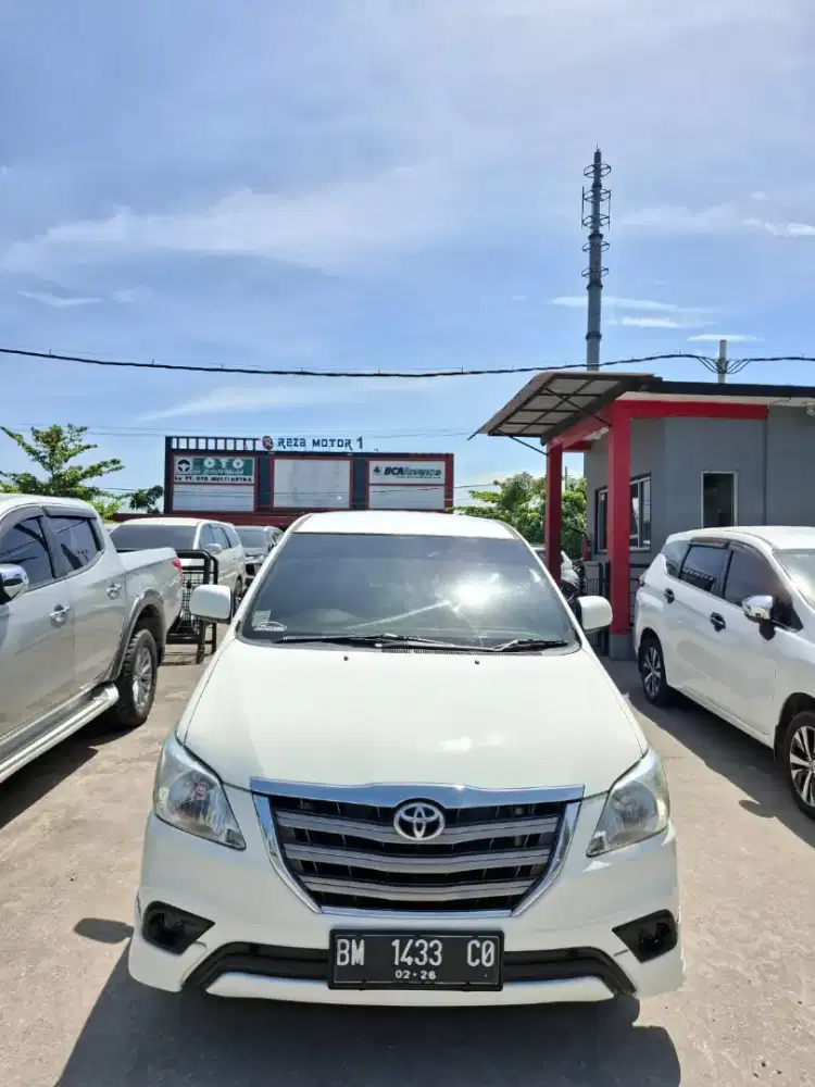 Innova 2015 G diesel matic. Km 143rb