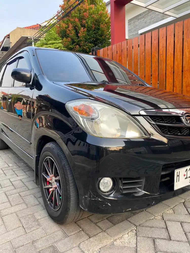 Daihatsu Xenia 2010 Bensin