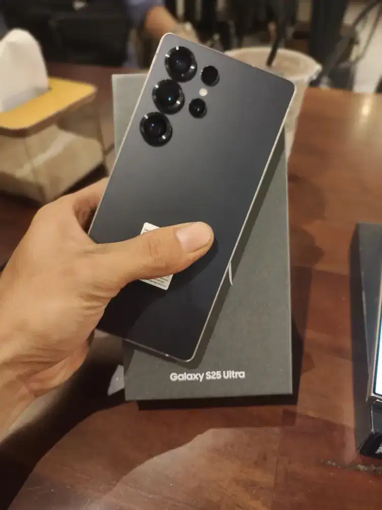 Samsung s25 ultra 12/1TB fullset