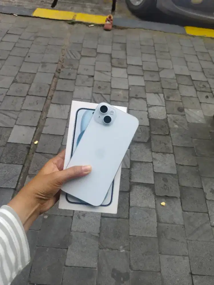 Seken ip 15 plus 128 ibox garnsi on Agustus 2026