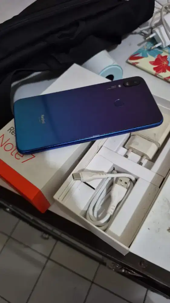 Xiaomi redmi note 7 3/32 lengkap resmi Indonesia