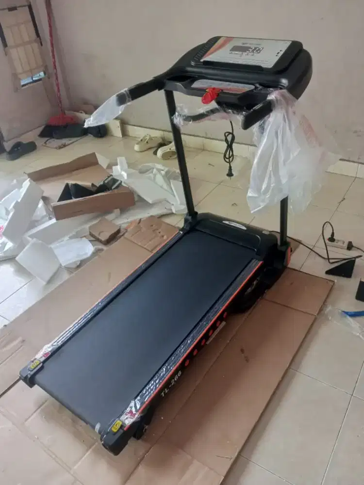 Treadmill listrik multifungsi,harga nego