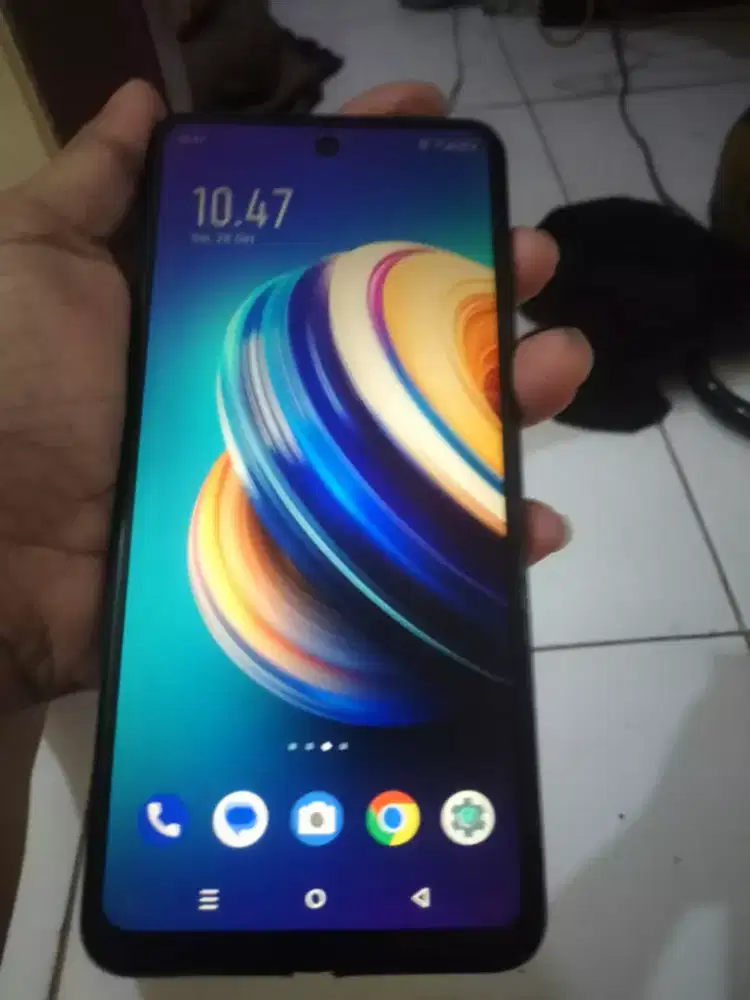 Infinix hot 8 ram 4+4/128