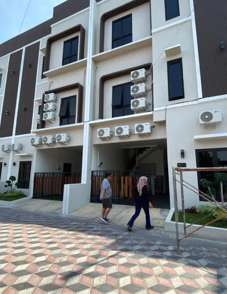 KOS INDENT 3 LANTAI 11 KAMAR 1,3MILYAR TERAKHIR DI UNDIP TEMBALANG