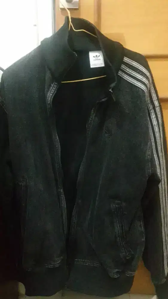 Jual jaket adidas ori