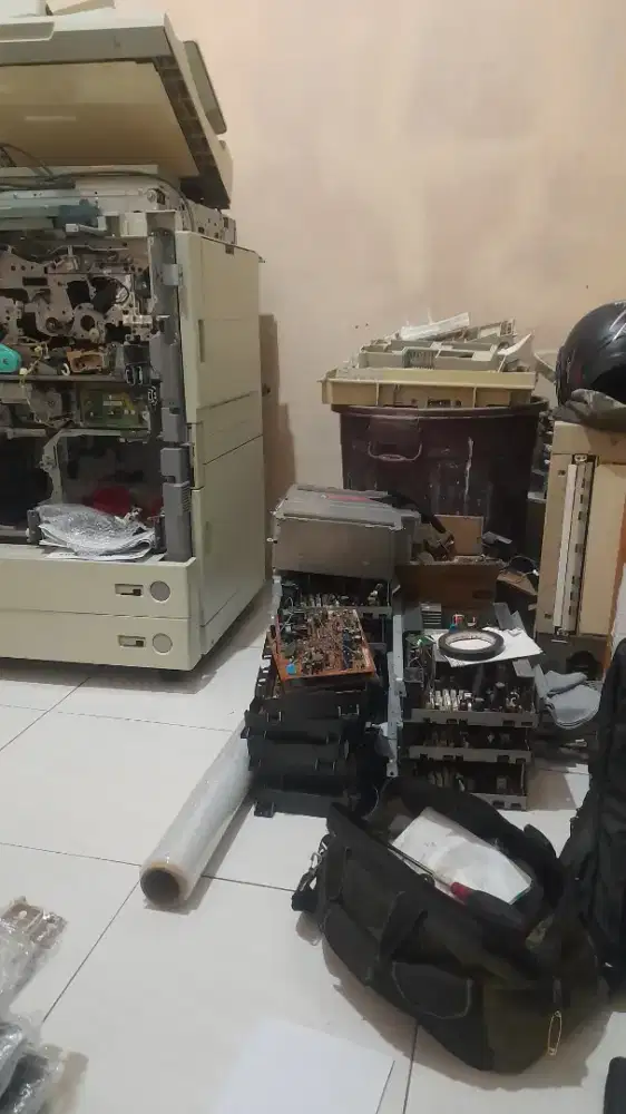 Mesin fotocopy canon
