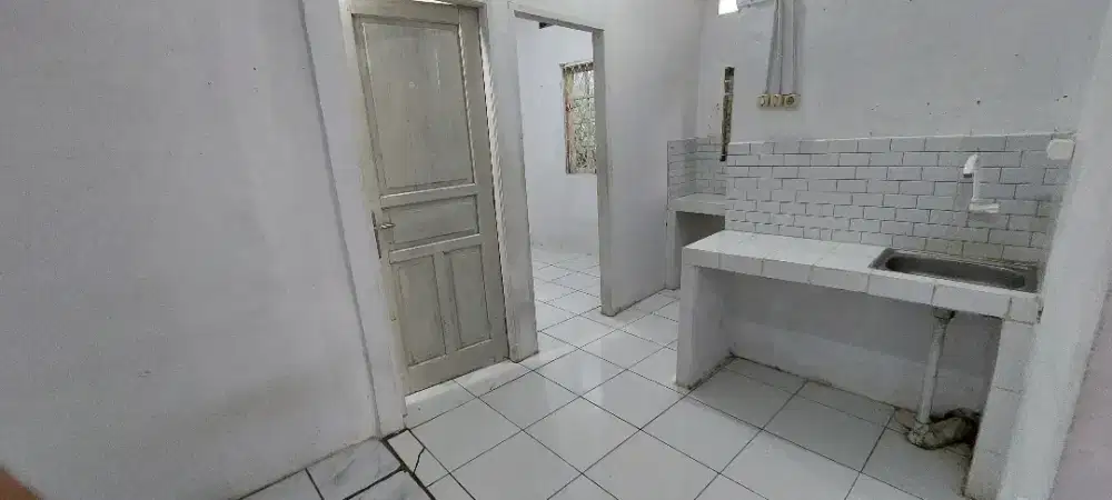Kontrakan 2 Kamar, Lenteng Agung Timur Jakrta Selatan. Murah strategis