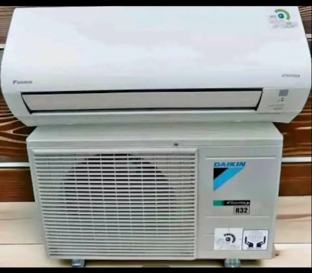 AC Daikin Thailand inverter 1/2 original