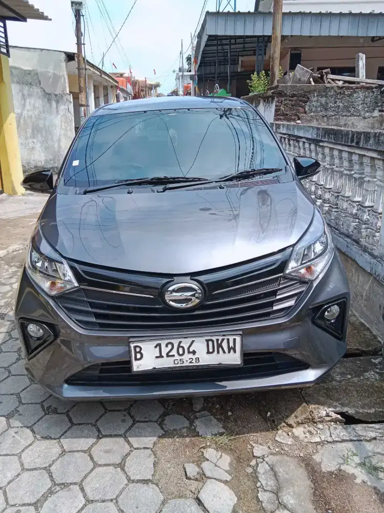 Sigra R Manual 2023 Km Low