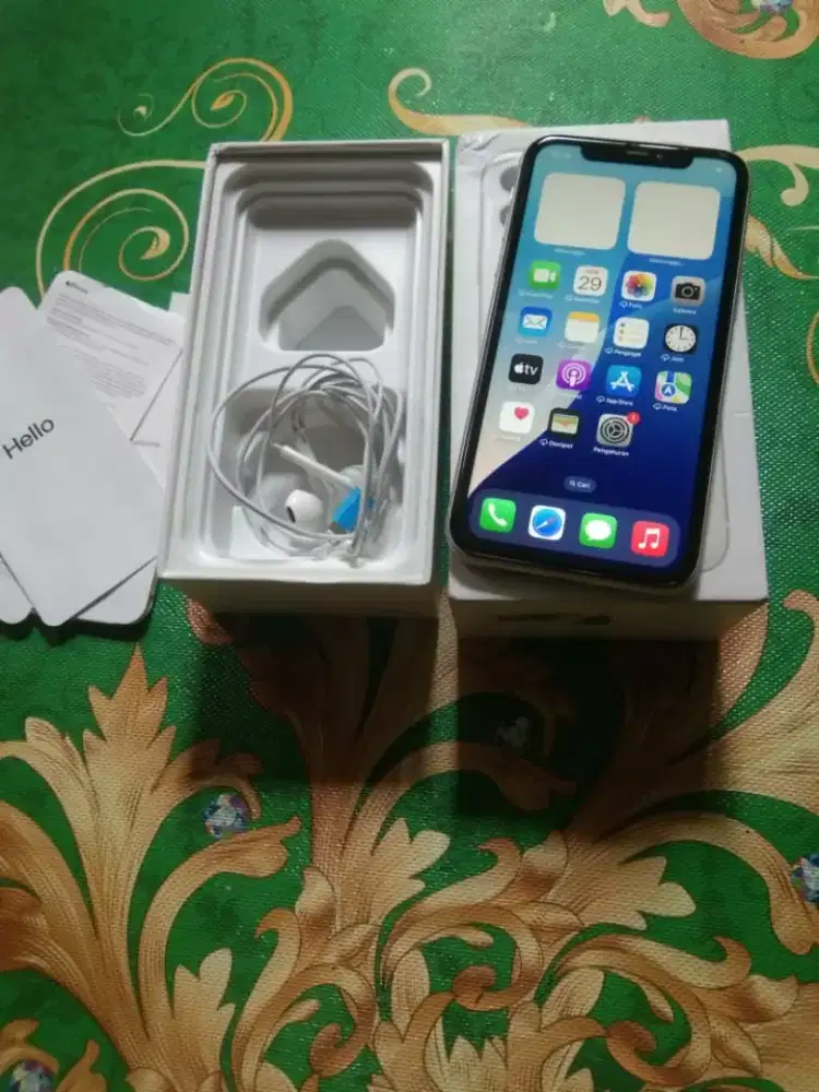 iPhone11 128gb inter