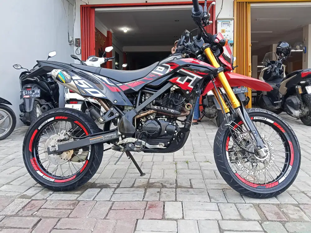 Kawasaki D-Tracker SE Supermoto 2024
