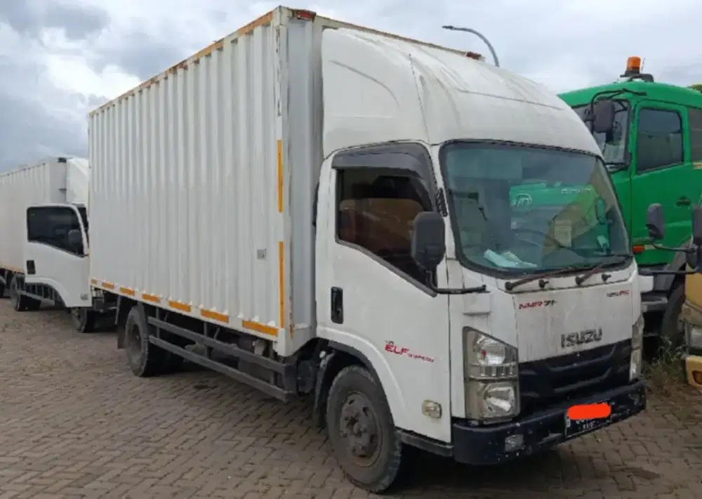 Isuzu NMR 71 Long Box Jumbo th 2022 ors