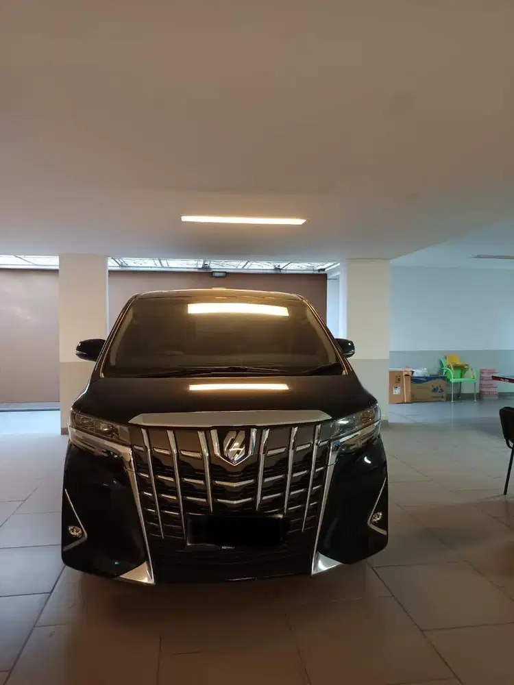 Toyota Alphard (2023) 2.5 G Low KM
