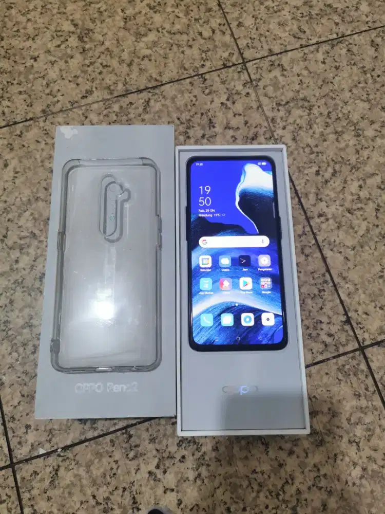 Oppo reno2 nominus like new