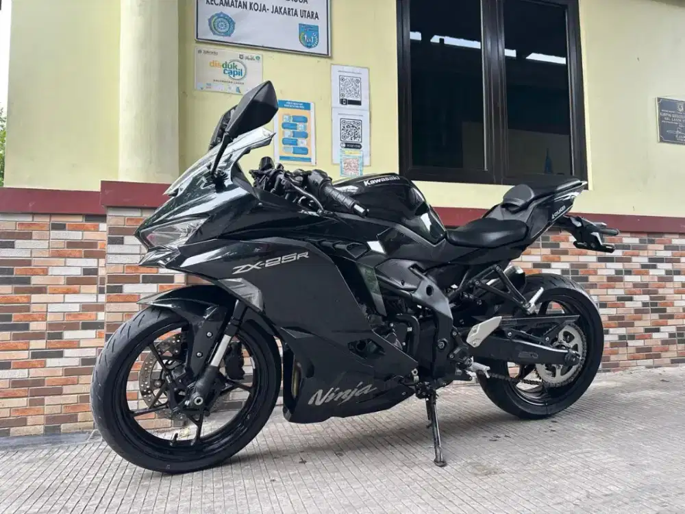 KAWASAKI NINJA ZX TAHUN 2024