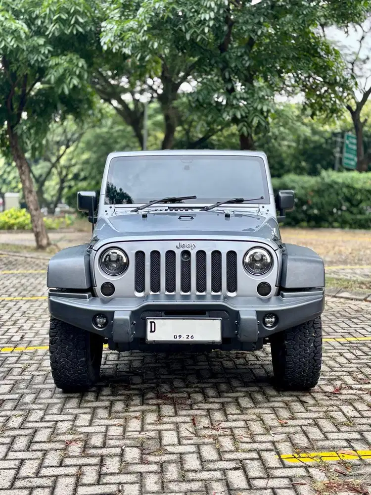 Jeep Wrangler 3.0 Sport 2015