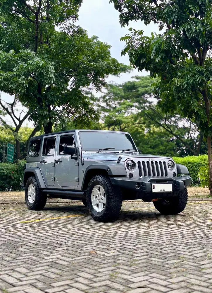 Jeep Wrangler 3.0 Sport 2015