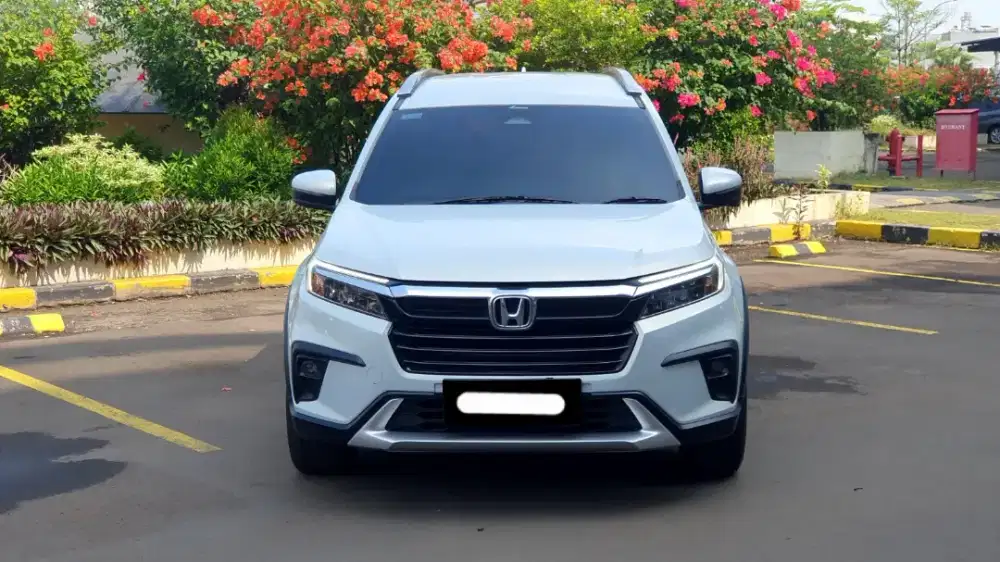 Honda brv prestige sensing 2022 putih matic