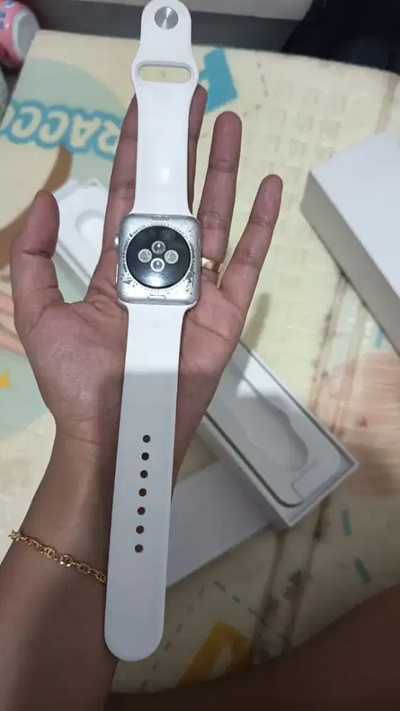 Jam tangan Apple watch series 2