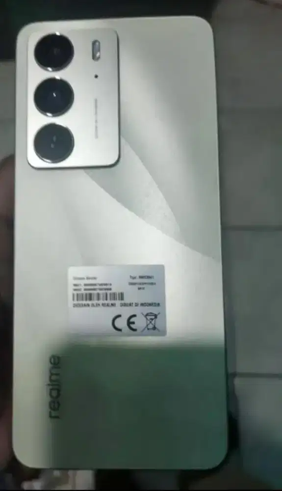 Jual cepat hp realme c75 ram 8