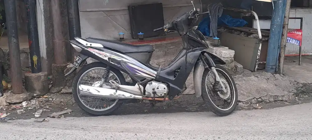 Honda Kharisma 2004