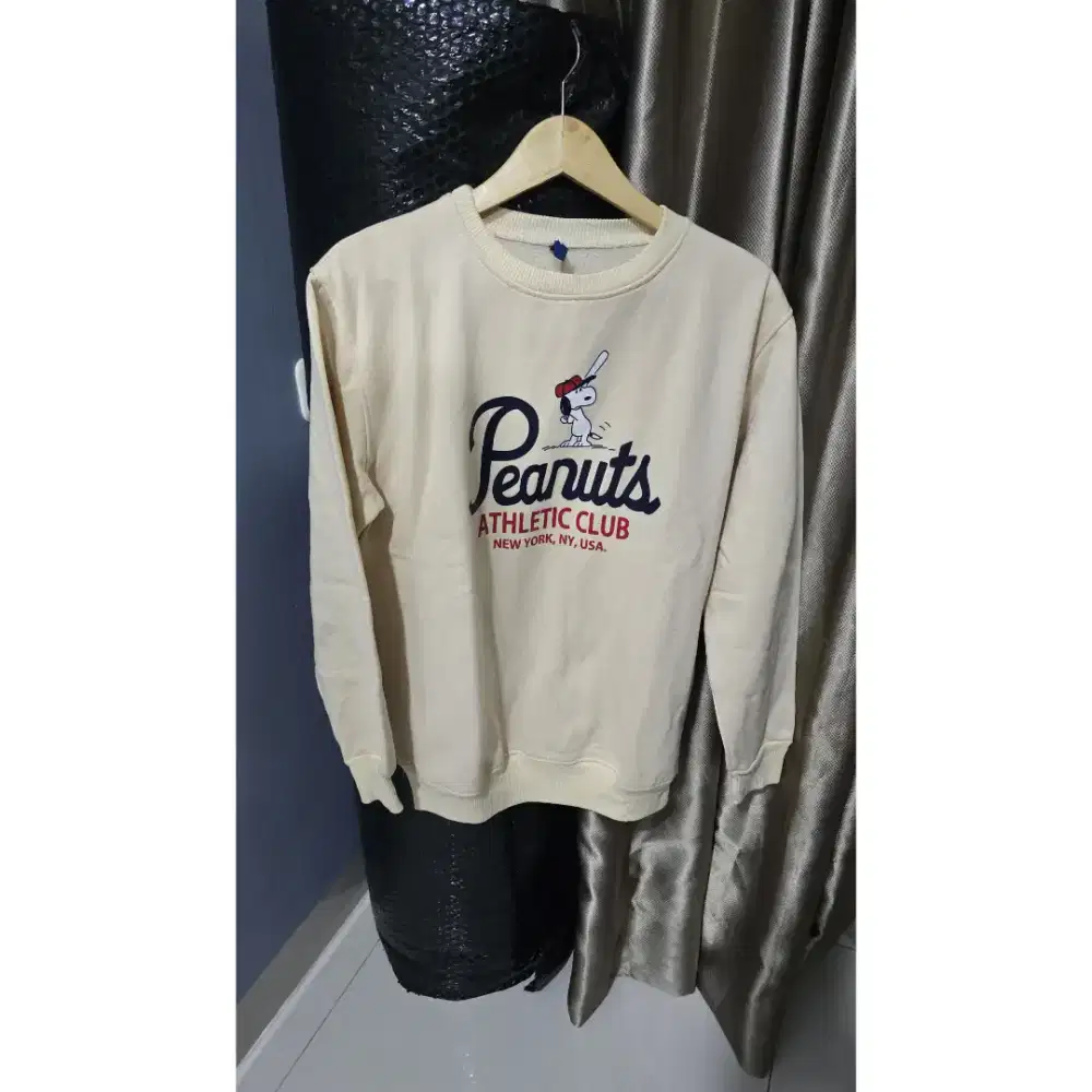 Jaket Hoodie Cewe Bekas Second Murah