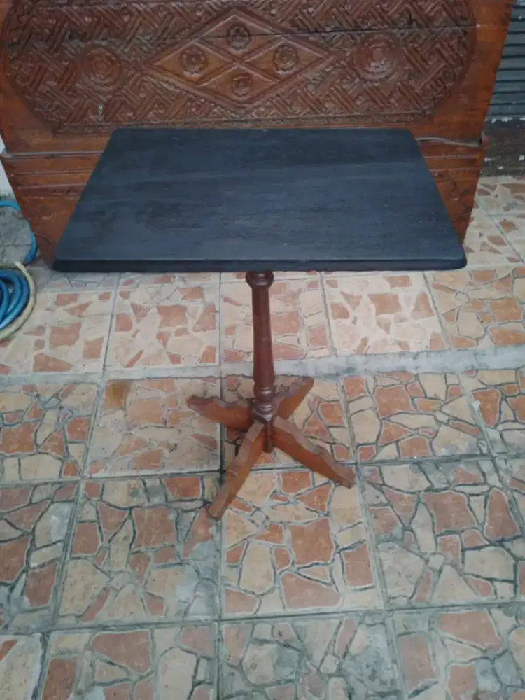 Meja sudut / knap jati lawas