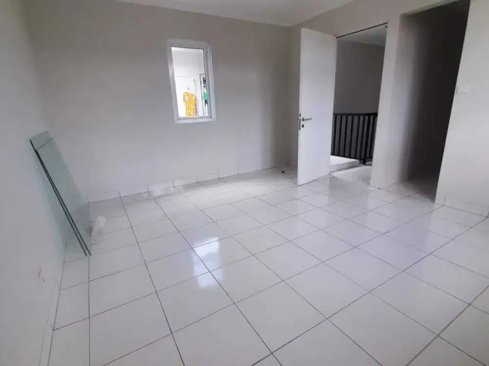 DISEWAKAN RUMAH SUDAH RENOVASI CLUSTER DAYANA