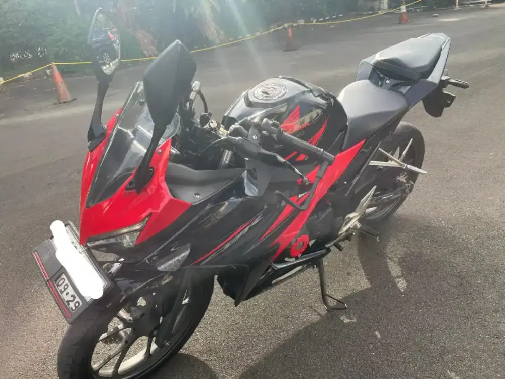 Honda CBR150R 2019